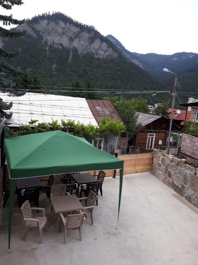 House Lia Hotel Borjomi Exterior photo