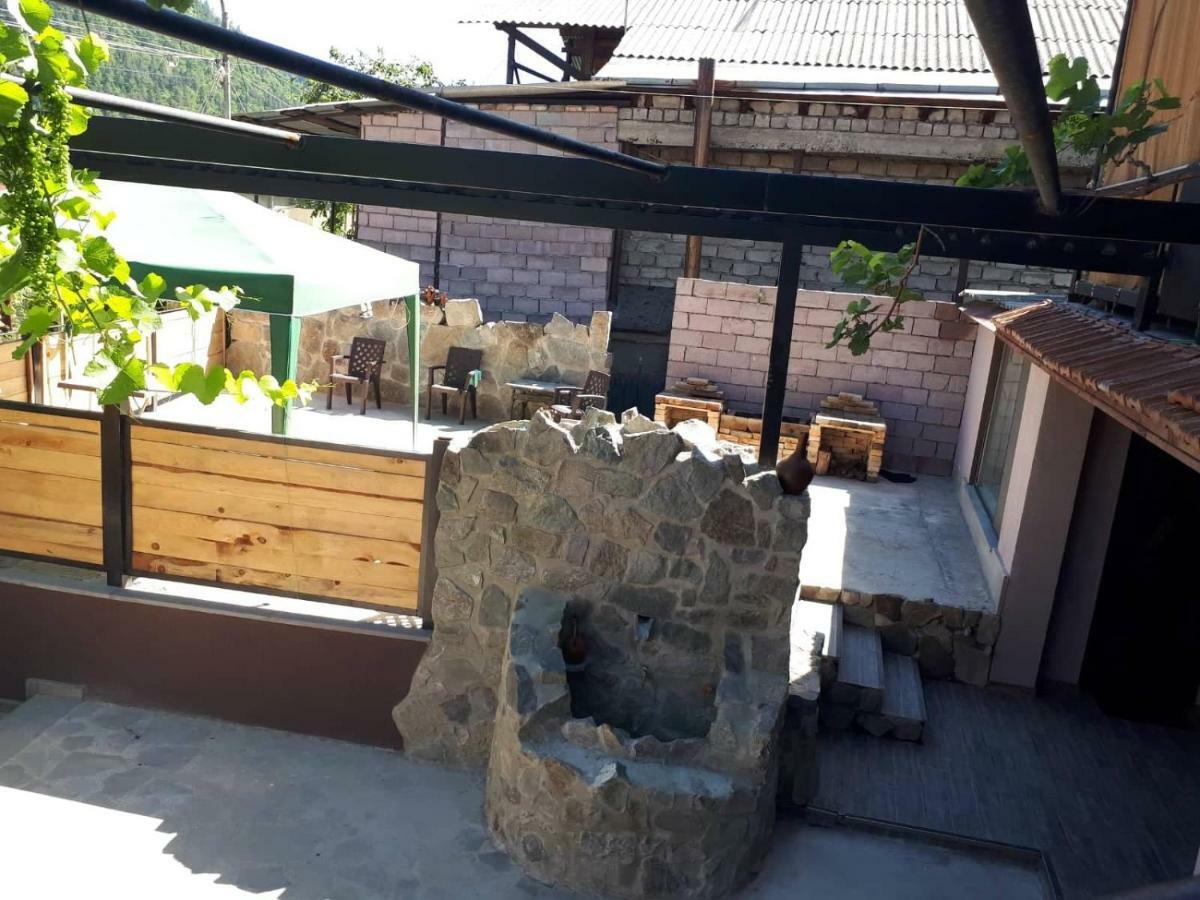 House Lia Hotel Borjomi Exterior photo